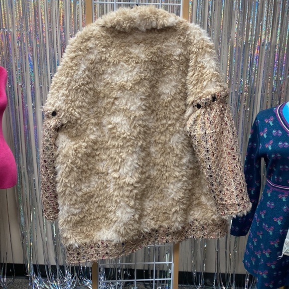 Warm trendy coat - Picture 2 of 4